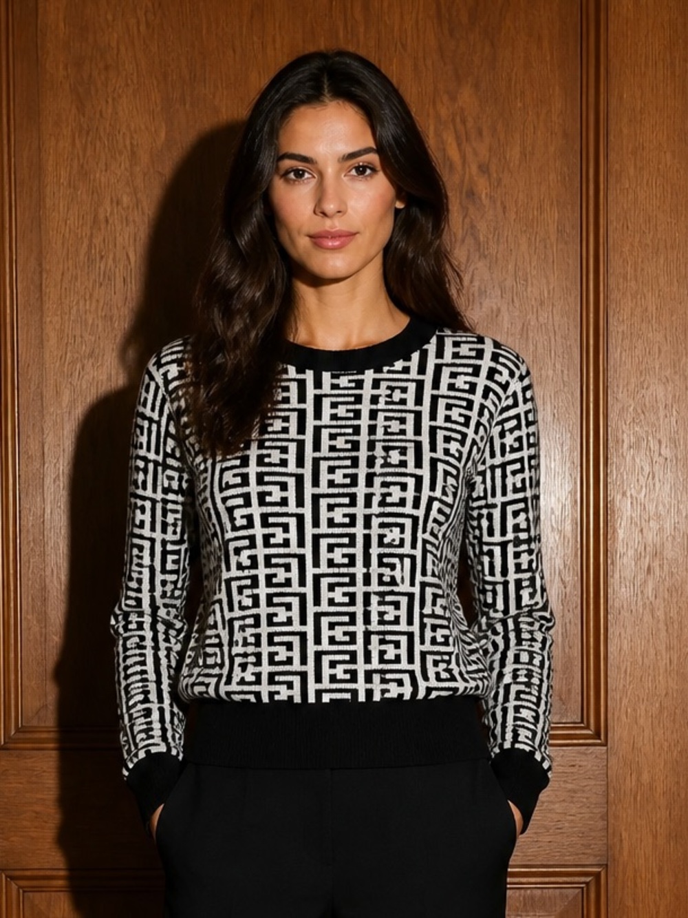 debut Black and White Geometric Knit Sweater
(sku G)